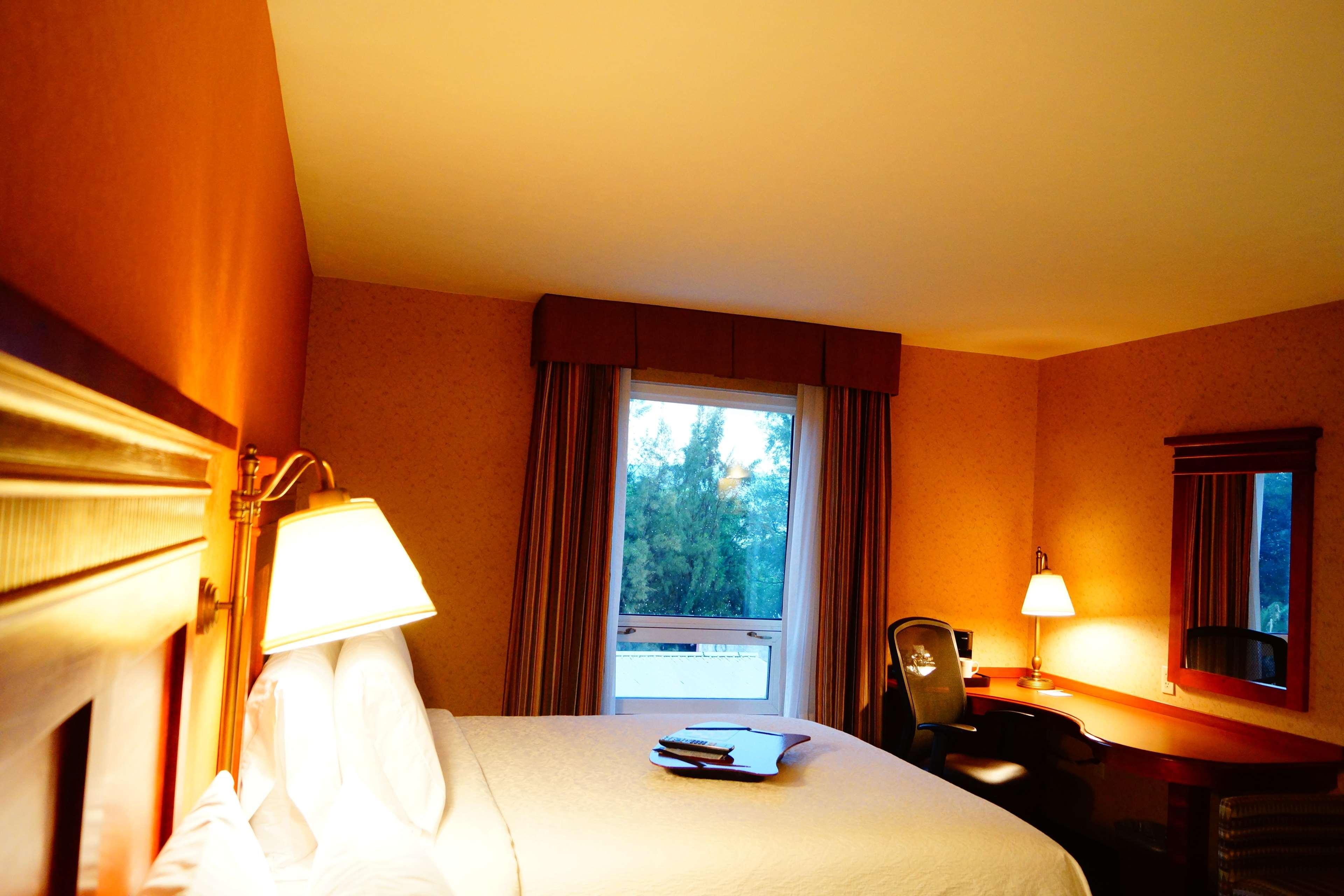 Hampton Inn By Hilton Guadalajara-Aeropuerto Las Pintas Zewnętrze zdjęcie