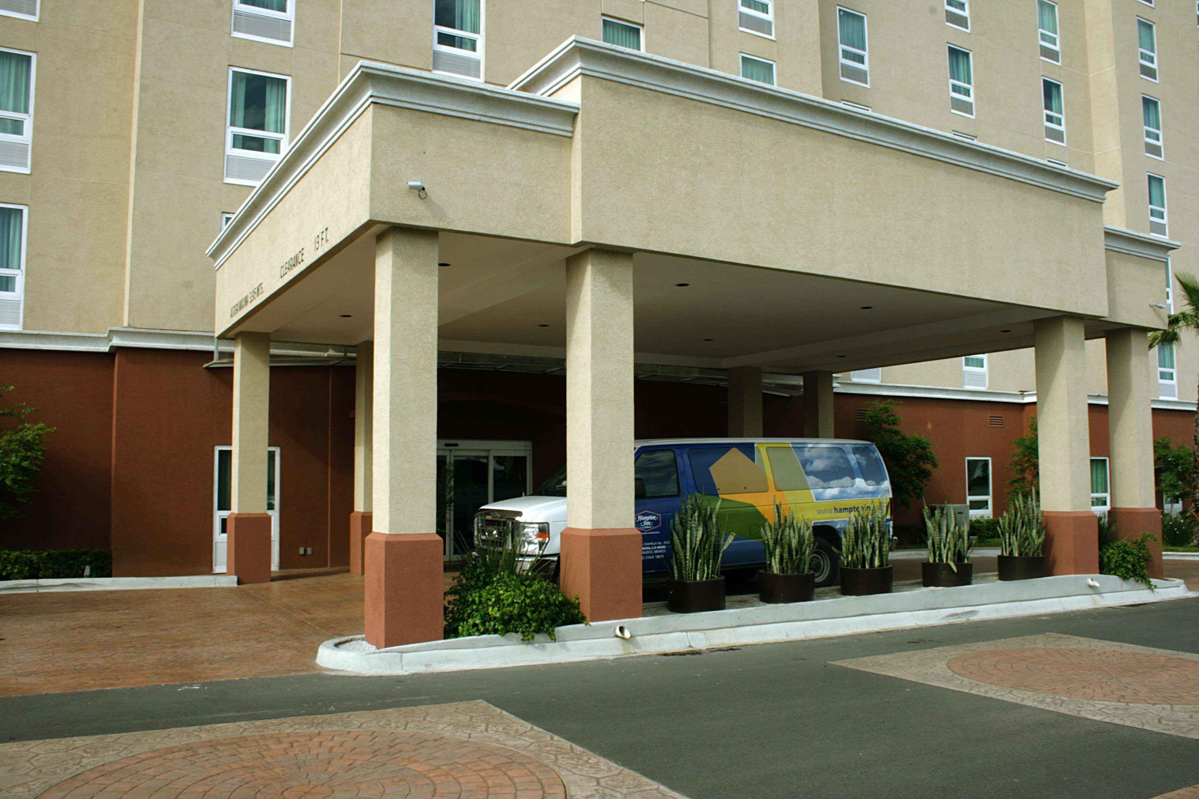 Hampton Inn By Hilton Guadalajara-Aeropuerto Las Pintas Zewnętrze zdjęcie
